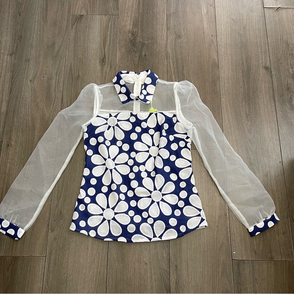 Enlin Floral Navy and White Sheer Sleeve Top Y2K small